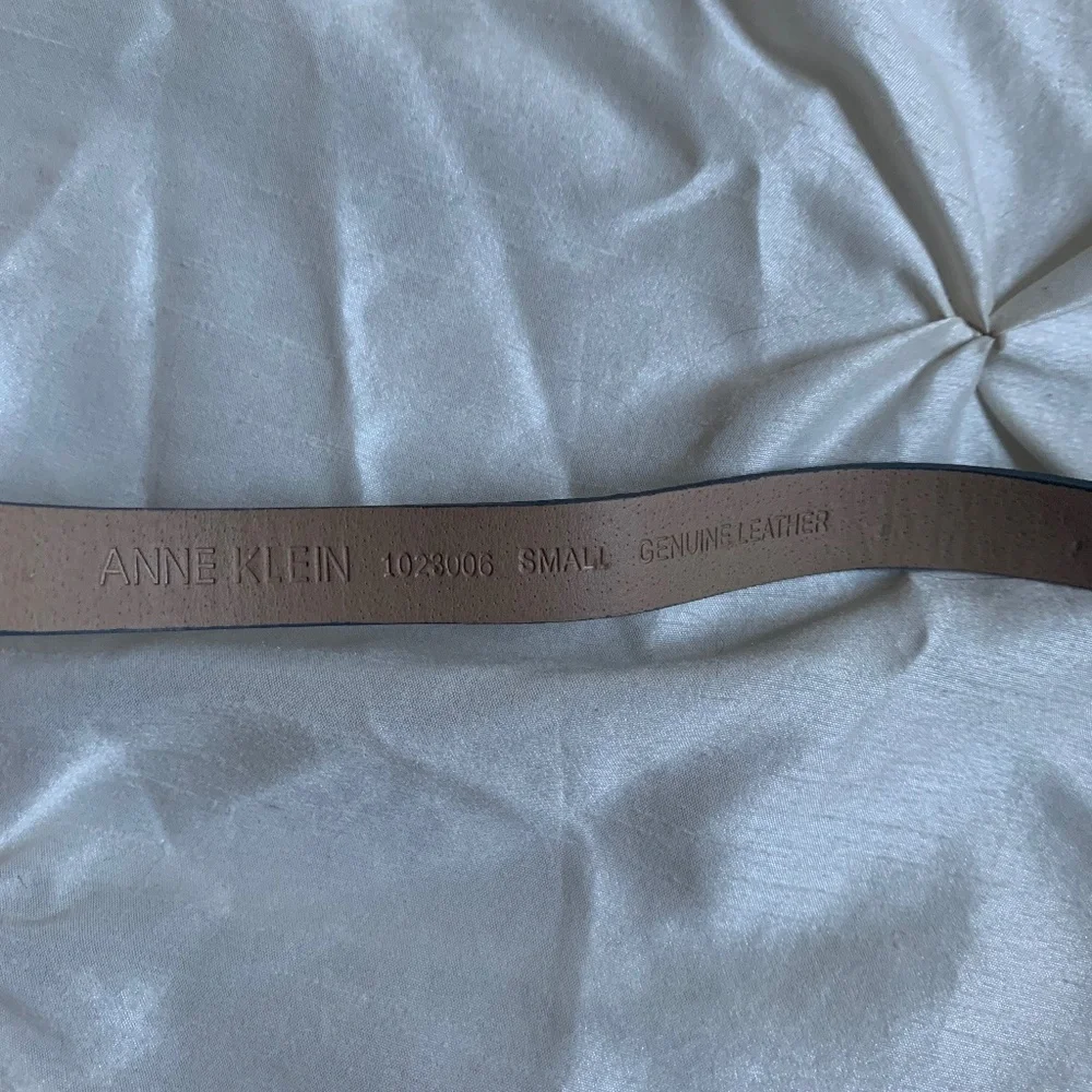 Anne Klein Gray Leather Belt sz S